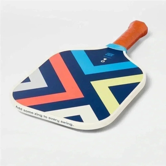 NWT Carbon Triangle Pickleball Paddle
- Embark - Picture 2 of 4